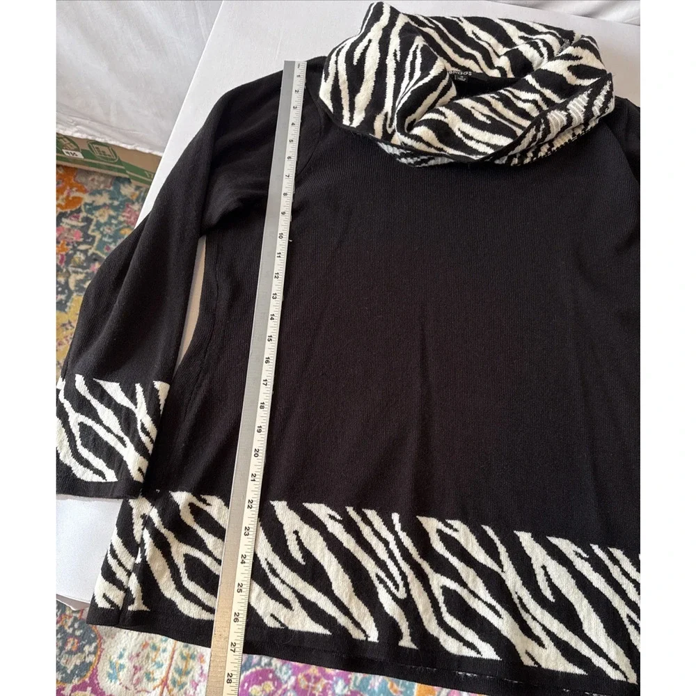 Briggs Women's 1X Chic Zebra Cowl Neck Relaxed Soft Tunic‎ Sweater Edgy Office